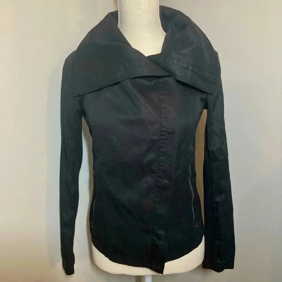 Armani Exchange Coat Black Asymmetrical Jacket Women’s Size Small MSRP $299 - Picture 1 of 10
